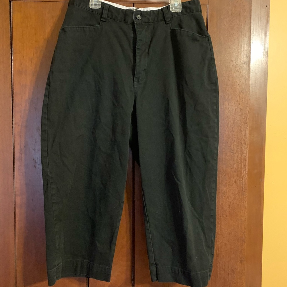 Black Lee Khakis Capris